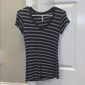 striped tshirt(s)